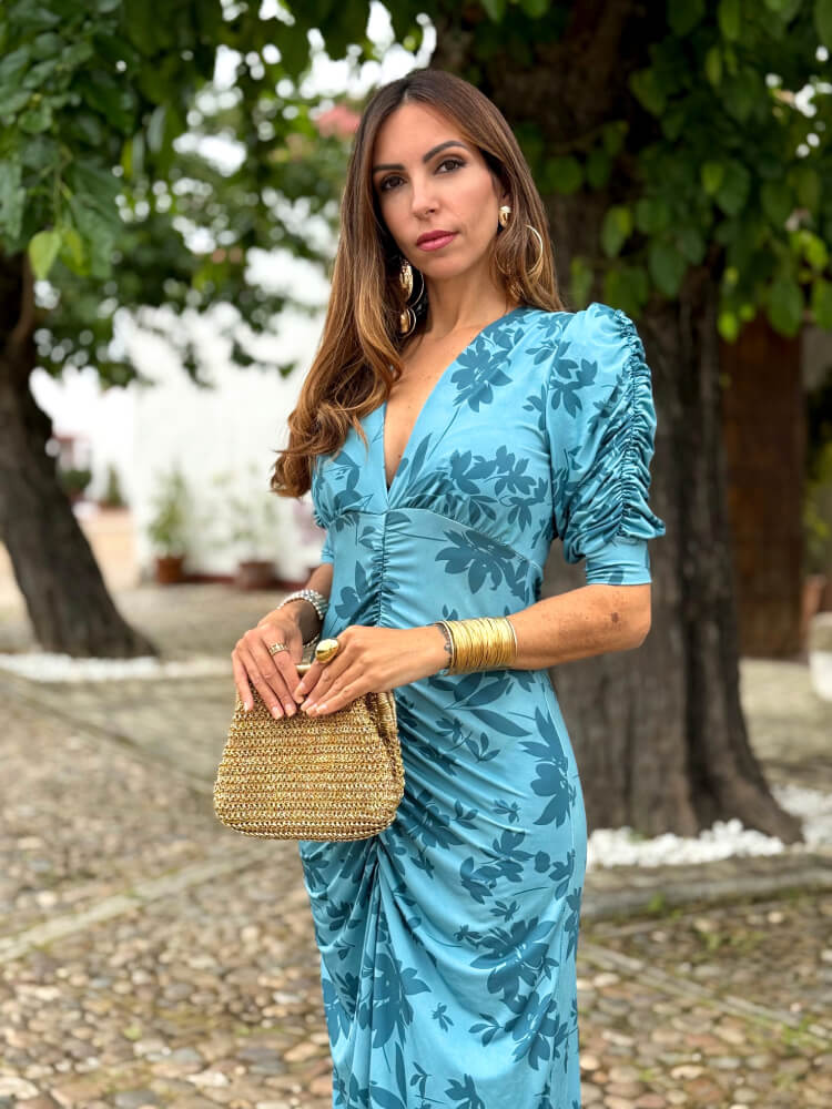 Vestido Con Manga Y Falda