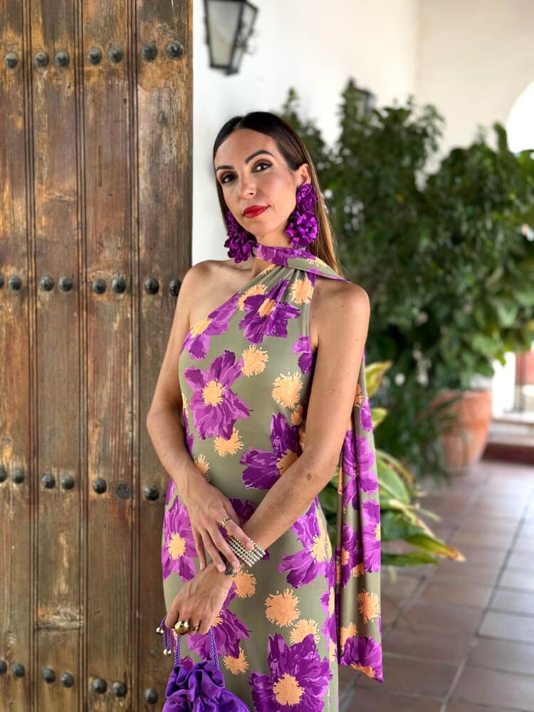 Vestido licra fría elástico verde con flores moradas