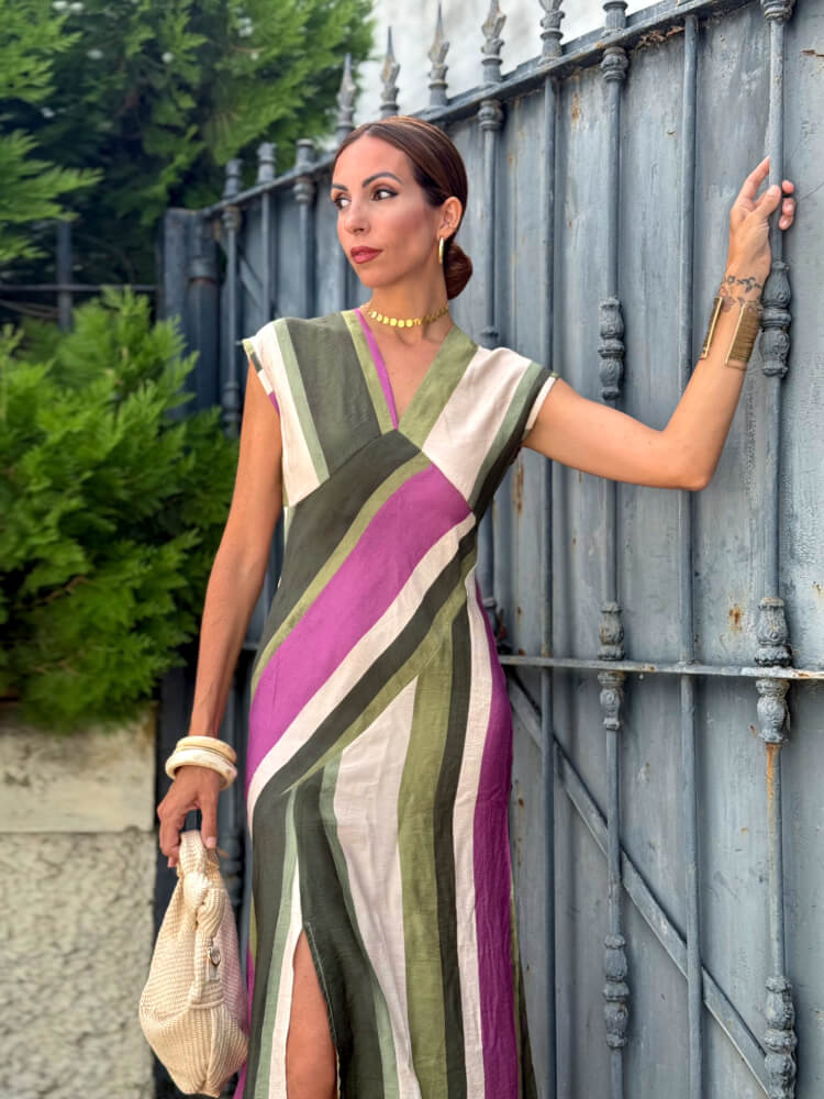 Vestido Midi Verde Oliva De Rayas Diagonales Modernas