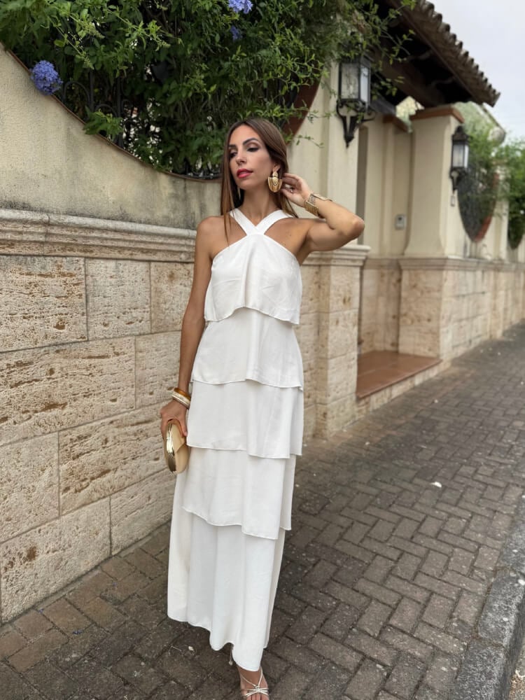 Vestido Beige Con Cuello En V Y Espalda Elástica