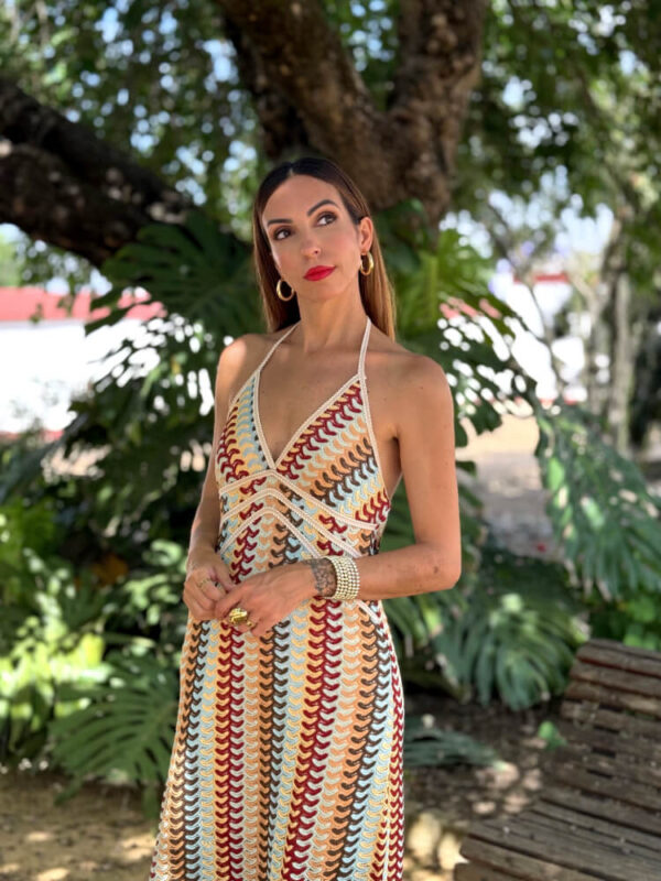 Vestido largo hilo cosido cordón trenzado cuello