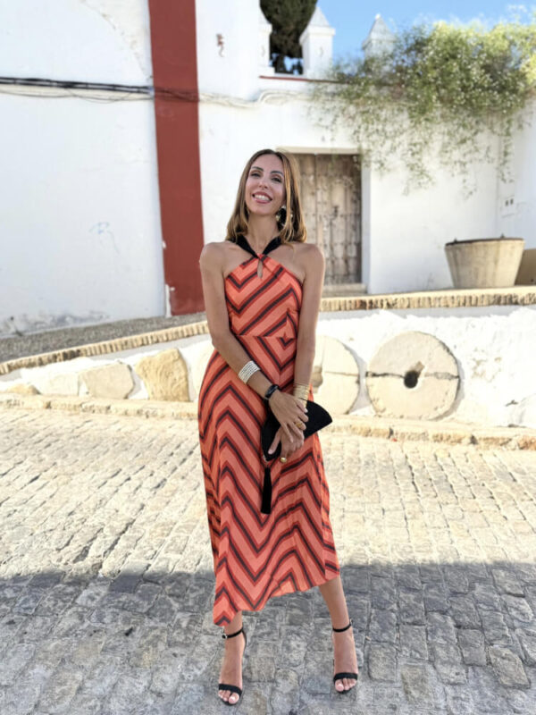 Vestido Cómodo Con Espalda Fruncida