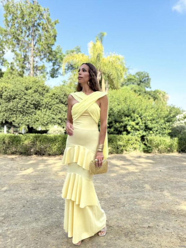 Vestido Blanco De Gasa Con Escote En V