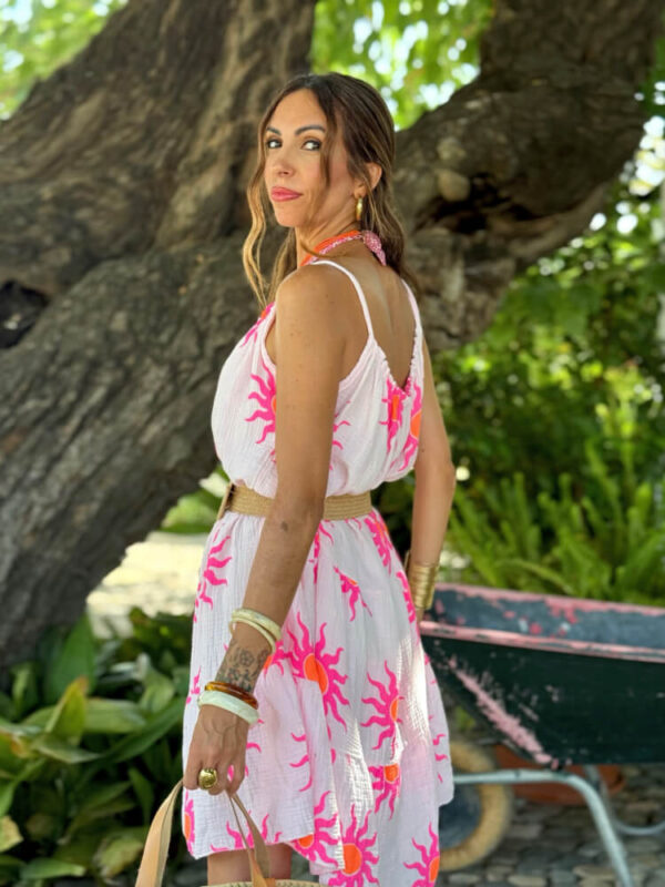 Vestido Rosa Arrugado y Fluido