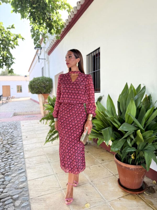 Conjunto Buganvilla Falda Midi Y Top Largo