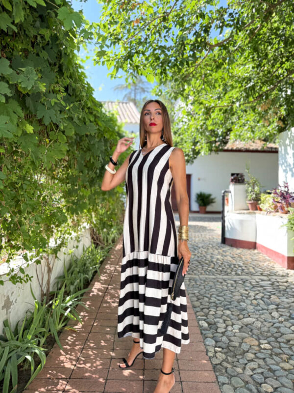 Vestido Rayas Blanco Y Negro Cómodo