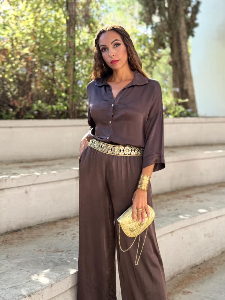Conjunto Marrón Blusa Satinada