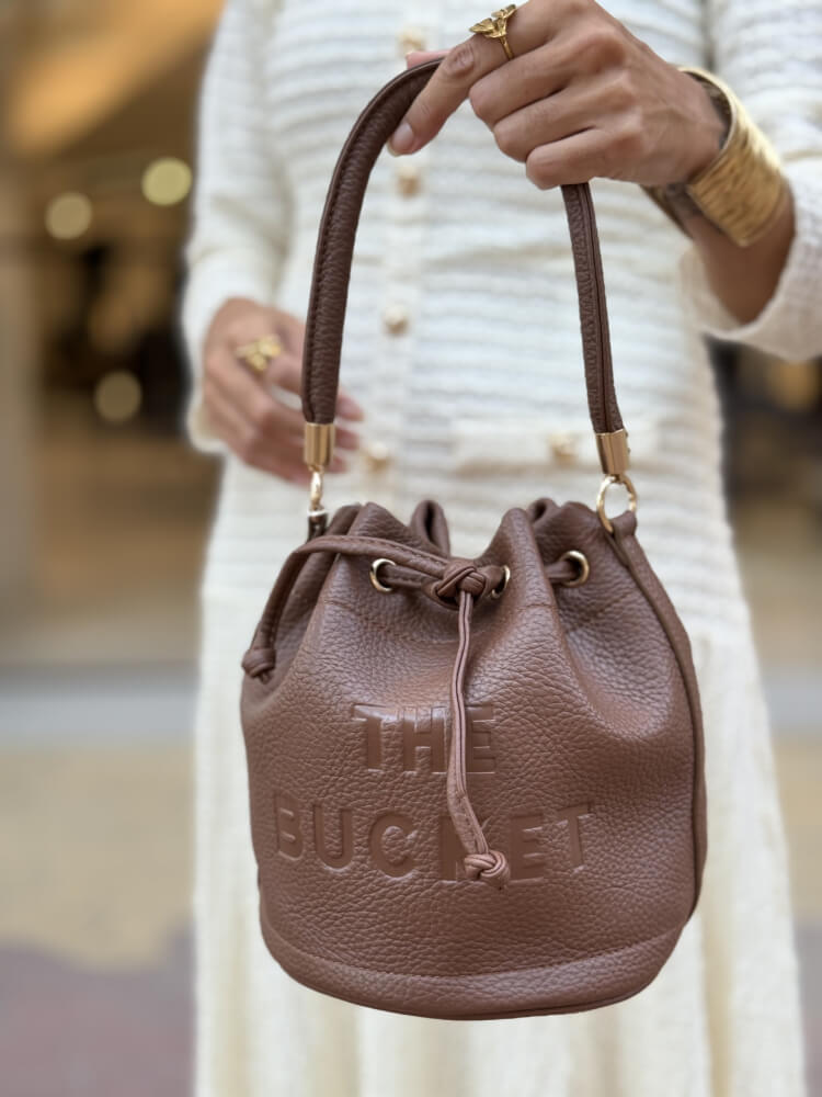 Bolso Marrón Tipo Bucket