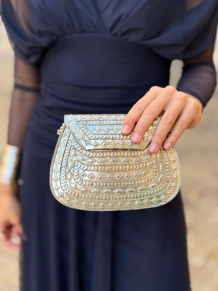 Clutch Metálico Estructurado