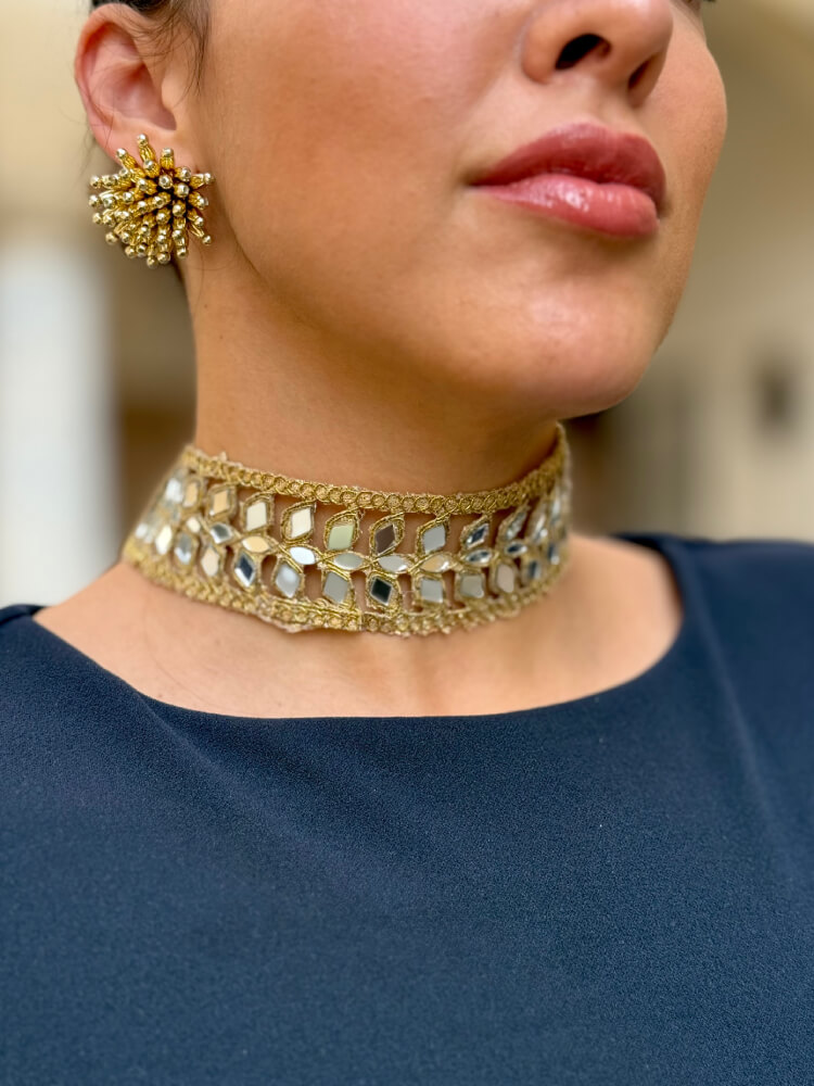 Choker Dorado Rígido Rejilla Brillo