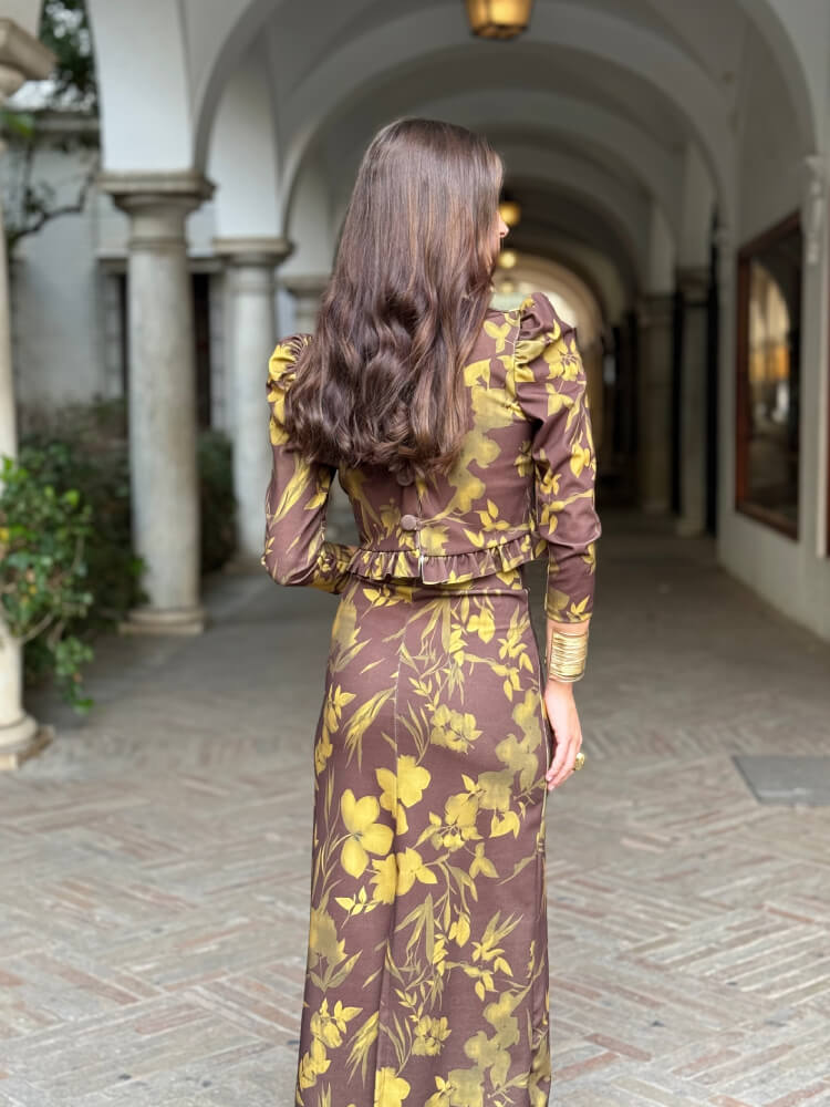 Conjunto Marrón Y Amarillo De Dos Piezas