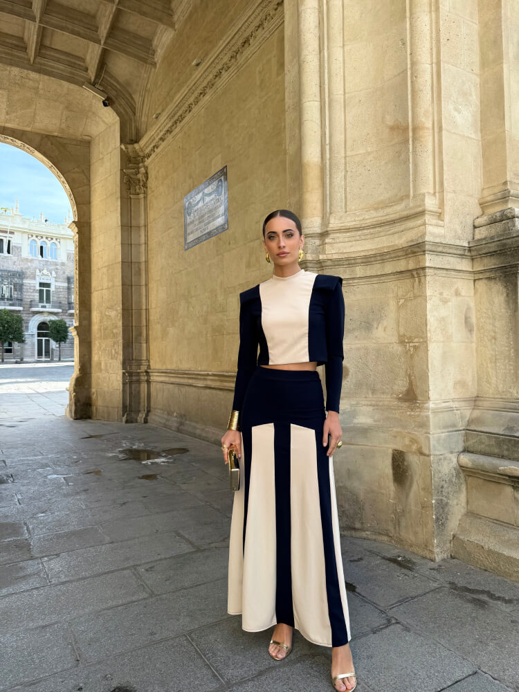 Conjunto Crespón Fluido Estilo Sofisticado