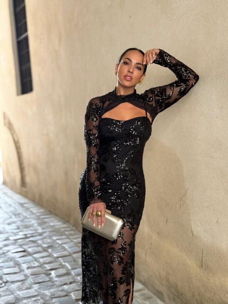 Vestido Negro De Tul Elástico