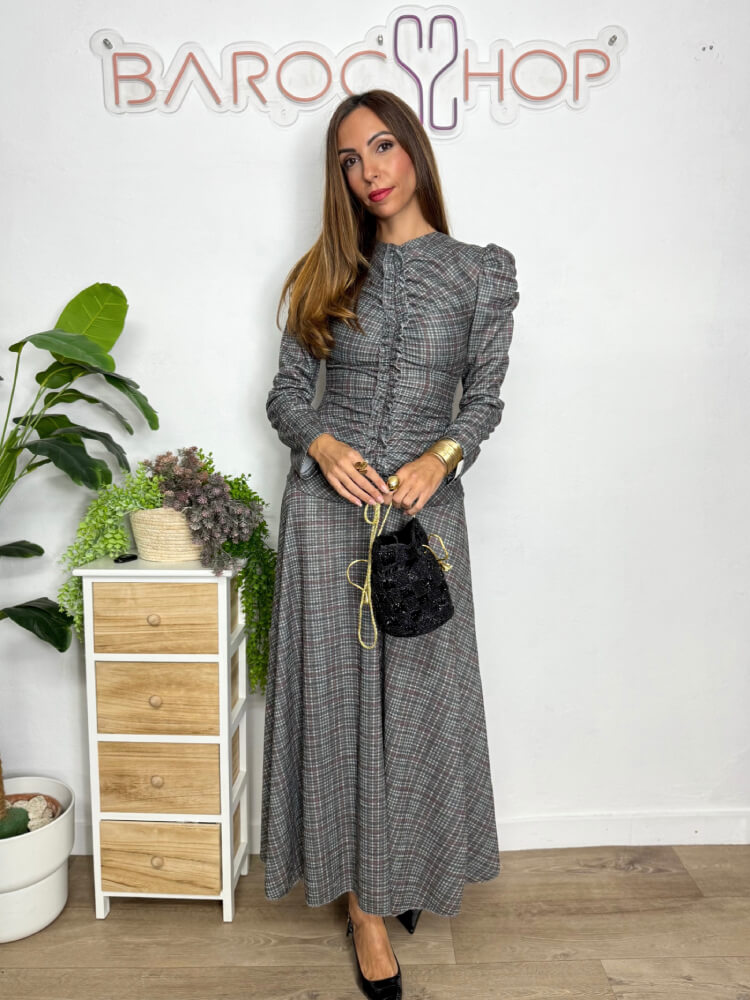 Vestido Gris Volante Frontal