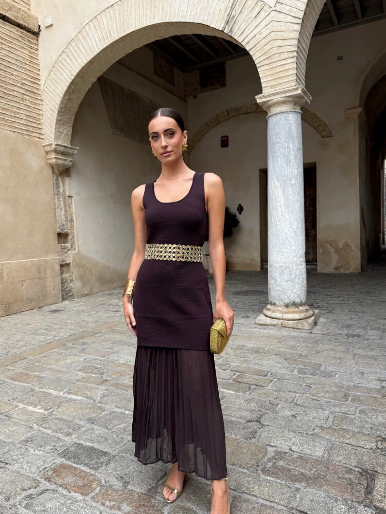 Vestido Marrón Silueta Equilibrada